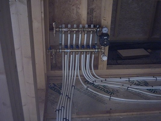 under floor heating 003.jpg
