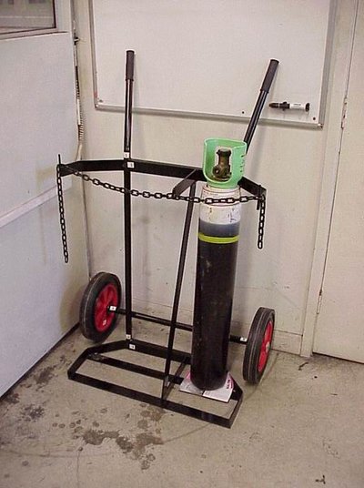 Trolley.jpg Trolley.jpg