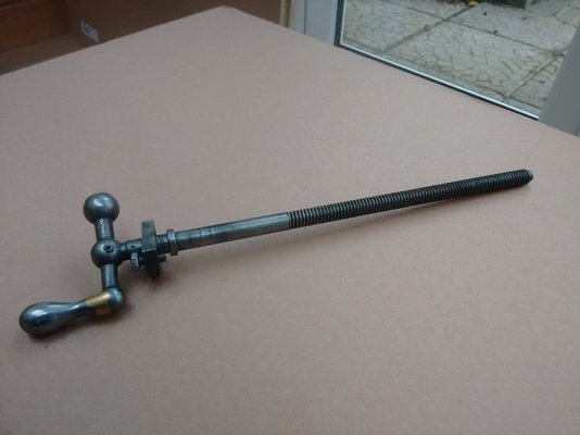 screw.jpg