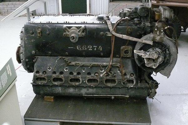 1024px-Museum_of_Flight_Hess_motor_01.jpg 1024px-Museum_of_Flight_Hess_motor_01.jpg