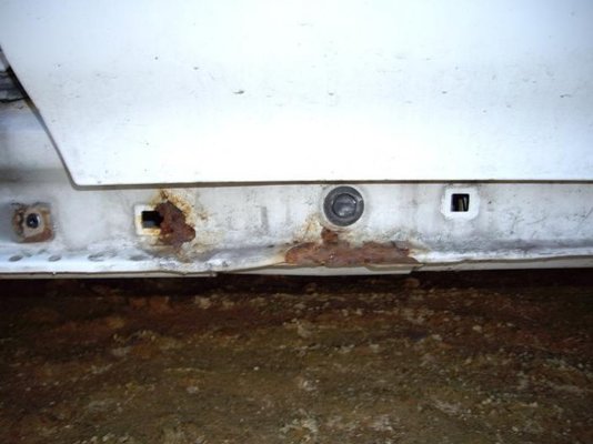 CRX - pass side sill.jpg