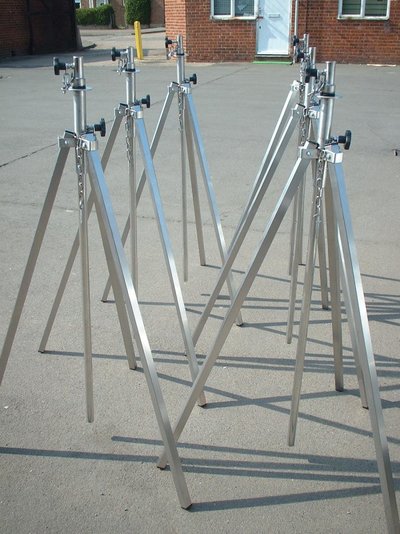 Tripod1.jpg