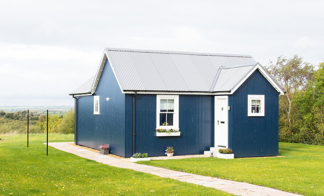 exterior1.jpg