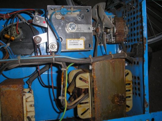 Mini & Welder 005.jpg