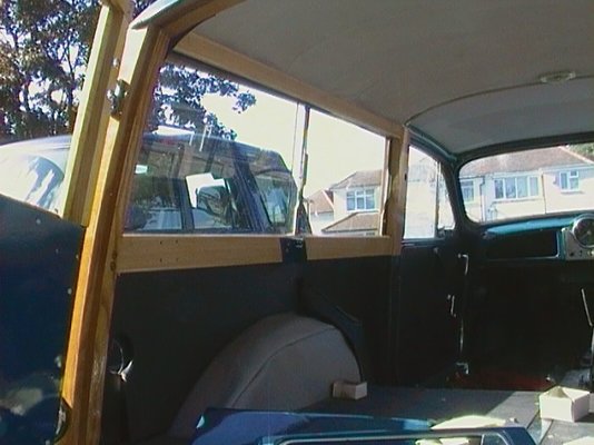 125 nearside interior wood.jpg