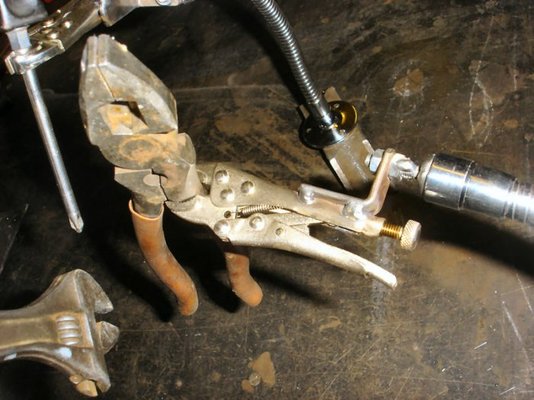 clampythings2.jpg clampythings2.jpg