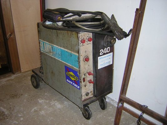 Welder.jpg
