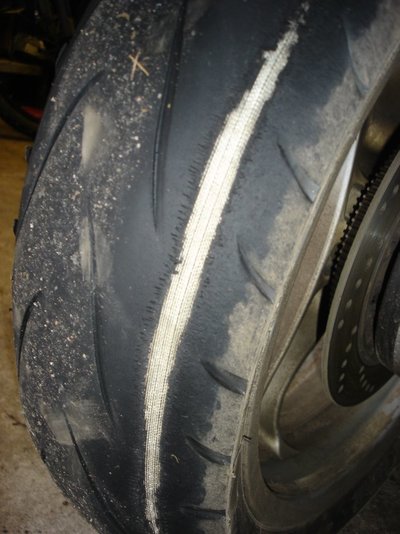tyre 29 12 10 Right side1.jpg
