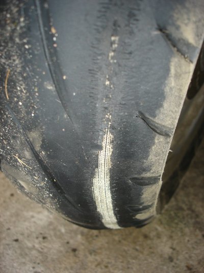 tyre 29 12 10 right side 3.jpg