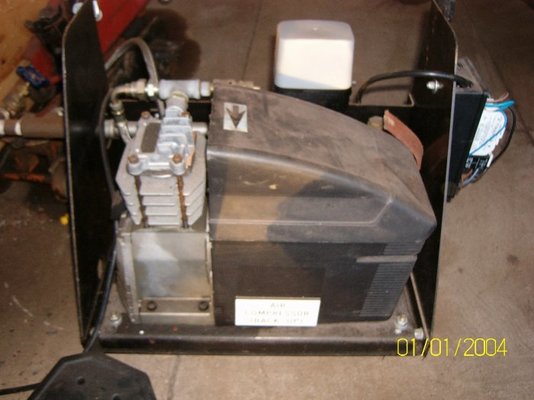 108B1081.jpg