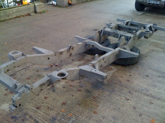 land rover bulkheads 008.jpg
