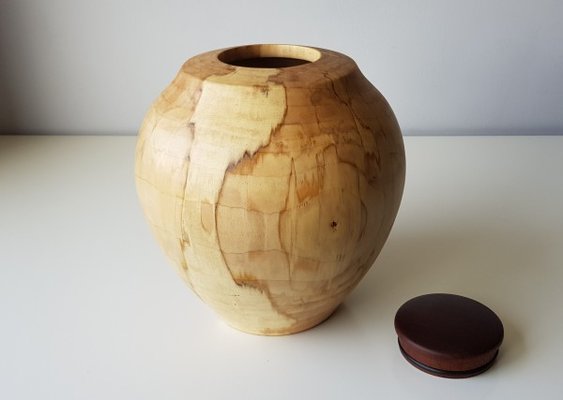 urn_1.jpg