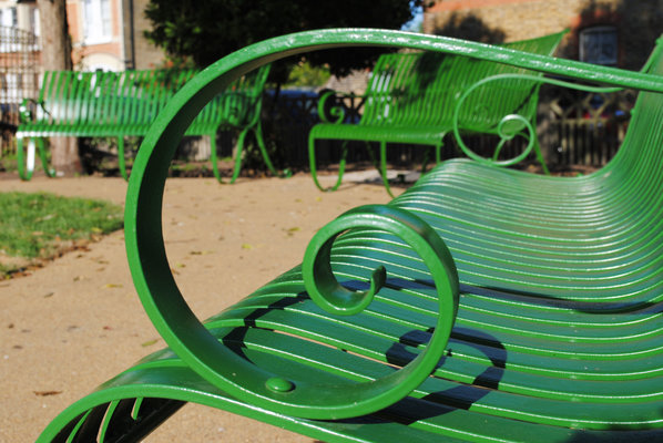 Faversham-benches-002.jpg
