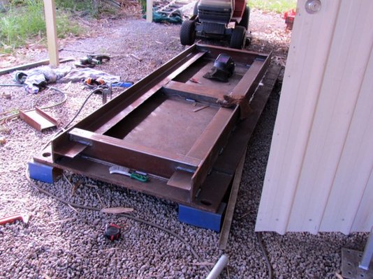 5 Support frame welded 1 welded to top.jpg
