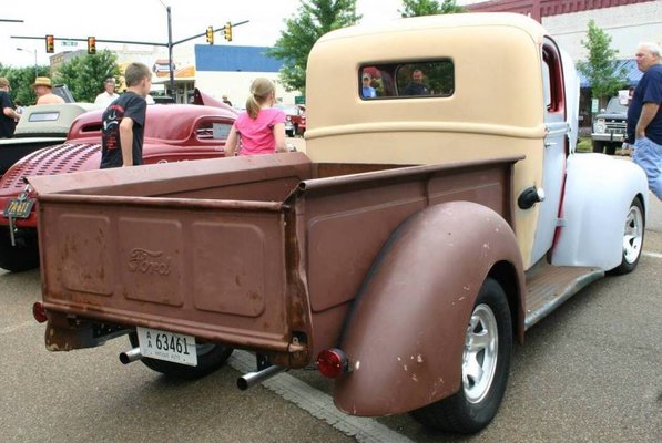 1946-ford-033.jpg