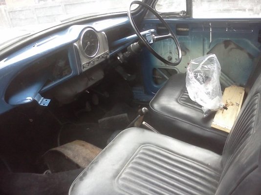 136 front seats in.jpg