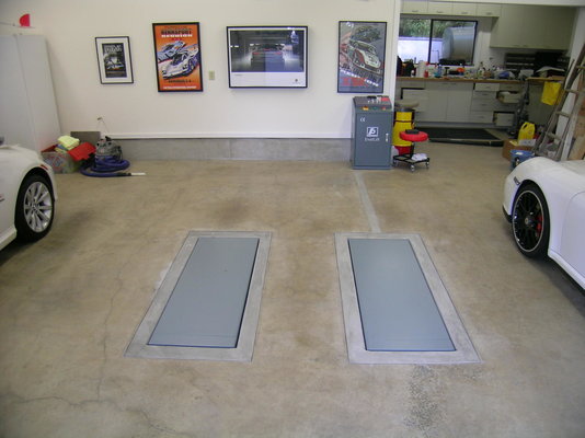 Garage-Floor-Car-Lift-Floor-Matttroy.jpg