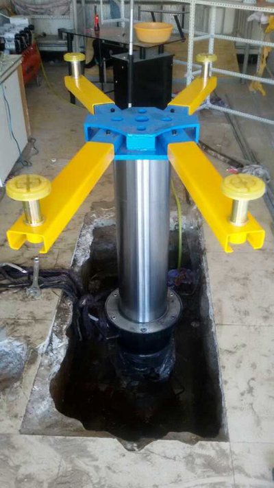Single-Post-Car-Lift-One-Post-Car-Lift-1-Post-Lift.jpg