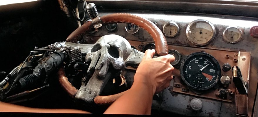steering wheel.jpg