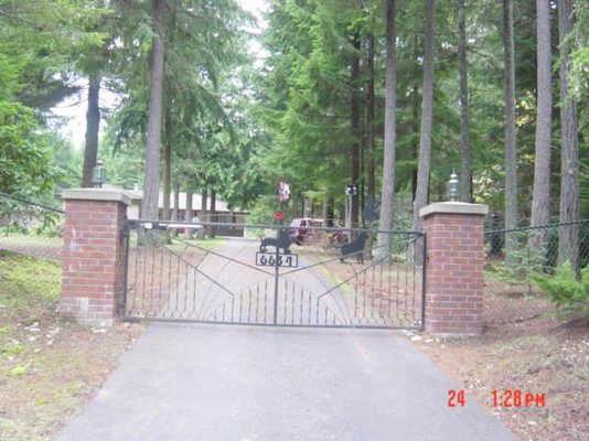Brick columns.jpg