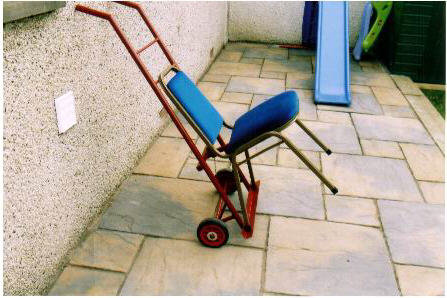 chair trolley.JPG