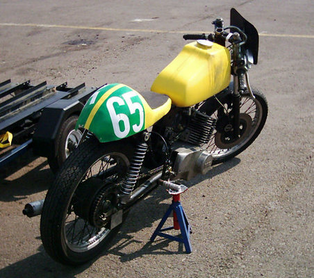 MZ at Mallory 030529sml.jpg