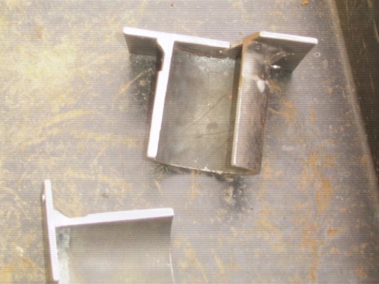 pipe cut in two bits  from top 4.jpg