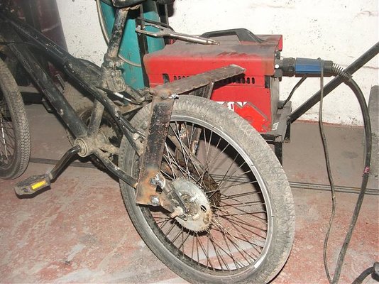 strimmer engine on bike