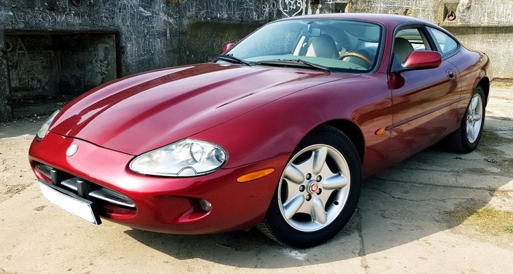xk8.jpg