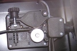 Clarke 160EN wire feed.jpg