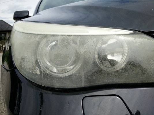 e60 headlight 1.jpg