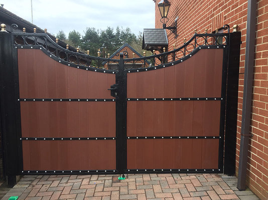double-door-recycled-plastic-t&g-back-gate.jpg