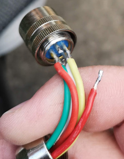 brokenplug.PNG