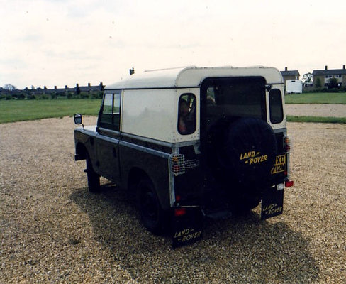 Anne's Land Rover 2.jpg