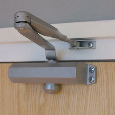contract-door-closer-2556-p.jpg