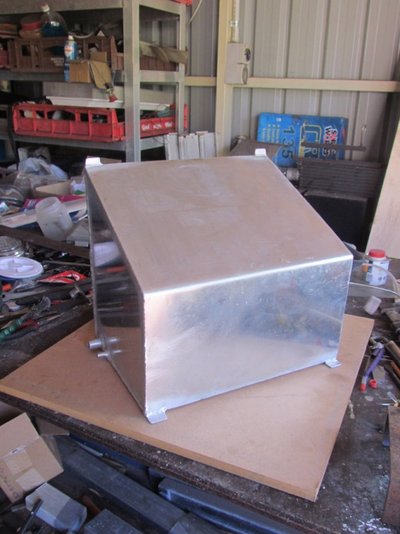Water Tank sealed IMG_0926.jpg