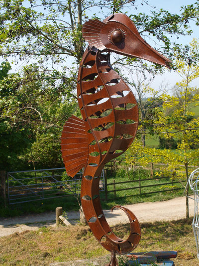 shiny seahorse smallpic.jpg