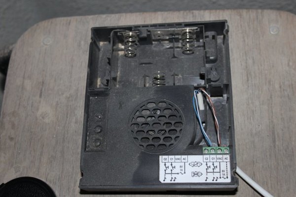 bell 001.jpg