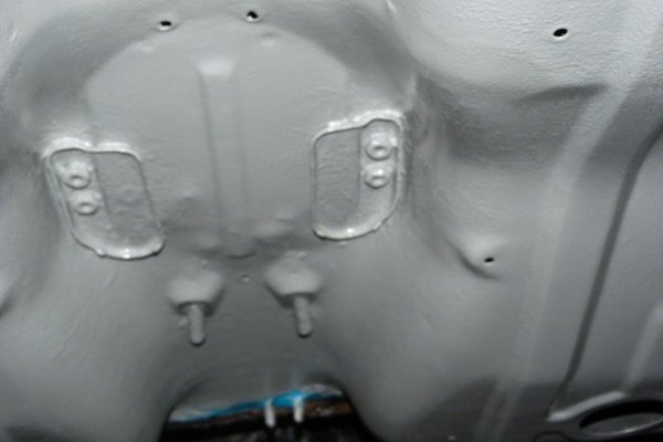 205 epoxied floor 009.jpg