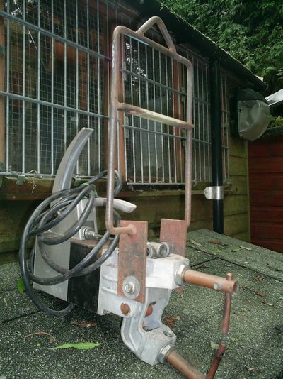 spot welder-hoist 001.jpg