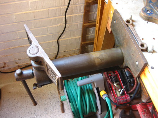 Vices and workbench 2 013.JPG