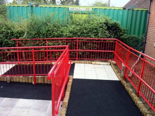 railings1.jpg