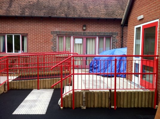 railings2.jpg