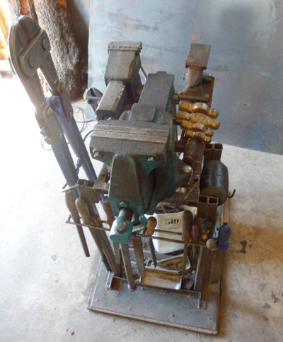 workstation July 2012 001.JPG