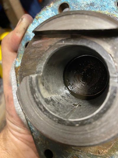 End plate bore.jpeg