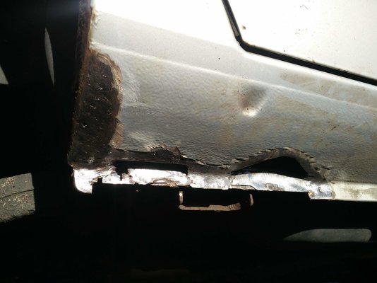 Car Sill 01.jpg