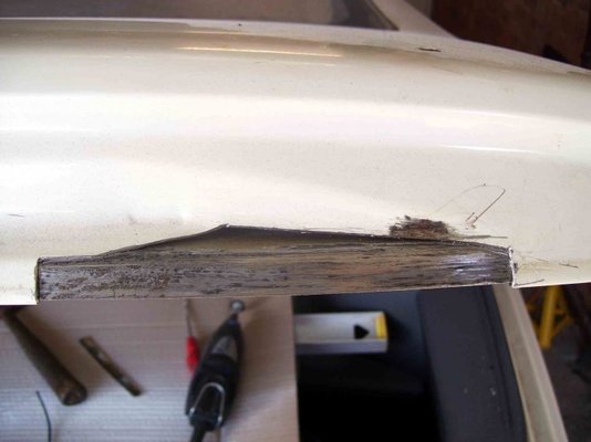 rear spoiler 38.jpg