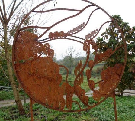 symonds yat front.jpg