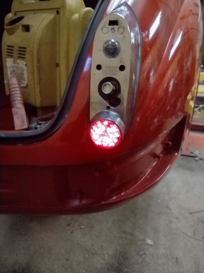 led tail lamp.jpg