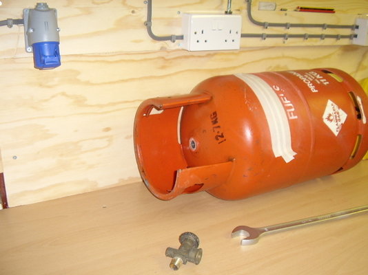 STA40007.JPG